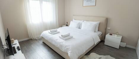 1 bedroom, iron/ironing board, WiFi, bed sheets