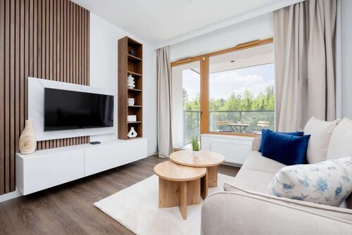 Modern Apartment | Parking | Close to Metro
