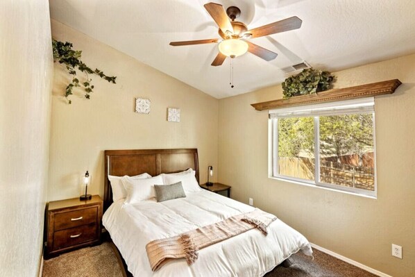 3 chambres, bureau, lit parapluie, Wi-Fi