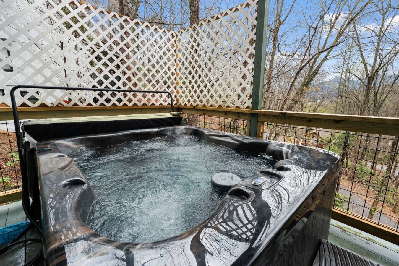 Bain à remous extérieur