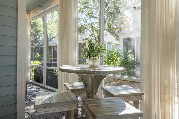 Dining - Watersound West ~ Golf Cart ~ Private Beach Access (Santa Rosa Beach)