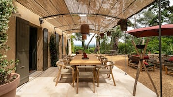 Restauration extérieure