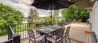 Tree-lined Hayden Home w/ Hot Tub & Lake Views!