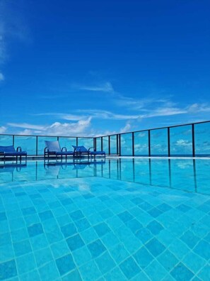 Outdoor pool - Flat Principe Linda Vista Mar by LaPlaya (Ipojuca)