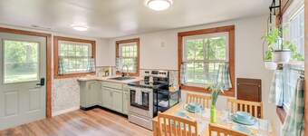 Peaceful Hiram Retreat on Cuyahoga River!