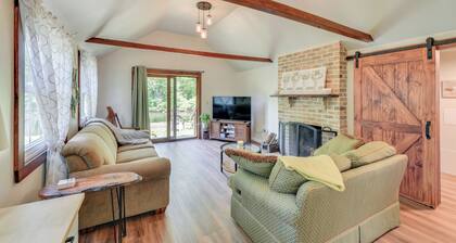 Peaceful Hiram Retreat on Cuyahoga River!