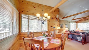 House (1 Bedroom) | Interior