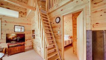 House (1 Bedroom) | Interior