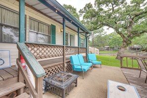 House (3 Bedrooms) | Interior - Lakefront Gun Barrel City Home w/ Dock & Deck (Mabank)