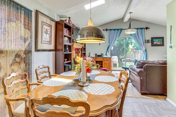 House (3 Bedrooms) | Interior - Family-friendly OKC Area Getaway: Dogs Welcome! (Bethany)