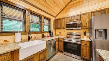 Rumah (2 Bedrooms) | Interior