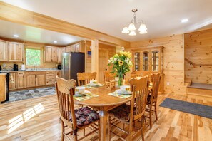 House (3 Bedrooms) | Interior - Creekside Cabin in Bainbridge w/ Wraparound Deck! (Bainbridge)