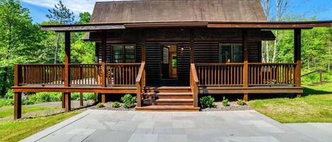 House (3 Bedrooms) | Front of property