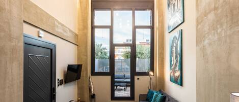 Télévision, espaces bureaux