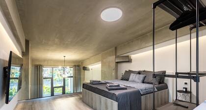 Ventiri Lofts - Luxury Penthouse w/ Home Cinema