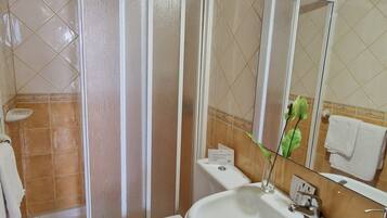 Een douche, een haardroger