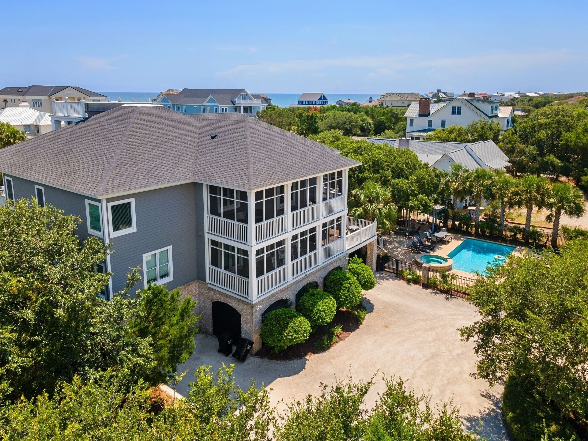 House, Multiple Bedrooms | Exterior