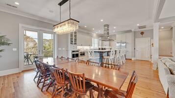 House, Multiple Bedrooms | Dining