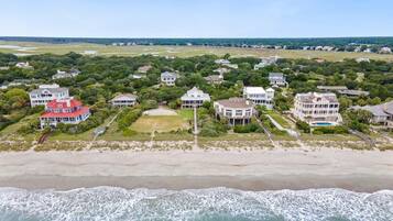 Casa, vários quartos | Fachada