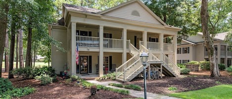 Condo, 2 chambres | Extérieur