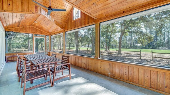 Huis, 4 slaapkamers | Terrein van de accommodatie