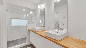 Ferienhaus, 4 Schlafzimmer | Badezimmer | Handtücher