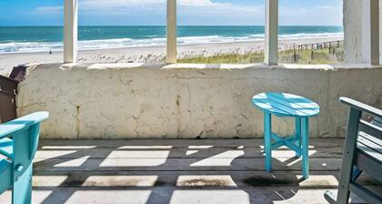 Enjoy Listening To The Sound Of The Crashing Waves And Bird Watching 4 Bedroom Villa by Peace Vacations