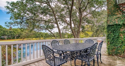 Stunning Marsh Lake Villa Perfect For Entertaining Sue's Way 3 Bedroom Villa by Peace Vacations