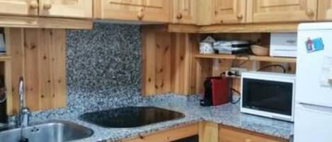 Fridge, microwave, oven, toaster