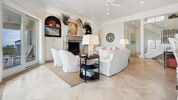 House, 6 Bedrooms | Interior