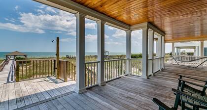 Spectacular Oceanfront Home Located On North Litchfields Peaceful And Pristine Beaches. 6 Bedroom Home by Peace Vacations