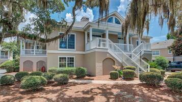 Condo, 3 Bedrooms | Exterior