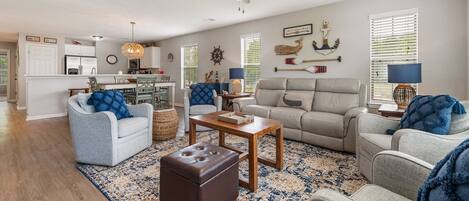 Condo, 2 chambres | Intérieur