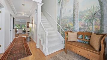 Condo, 3 Bedrooms | Interior