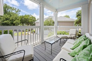 Condo, 3 Bedrooms | Property grounds