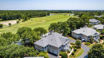 Condo, 3 Bedrooms | Aerial view