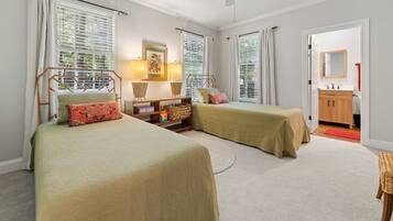 Condo, 3 Bedrooms | 3 bedrooms, free WiFi