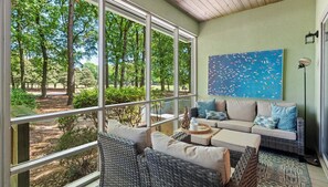 Condo, 3 Bedrooms | Interior