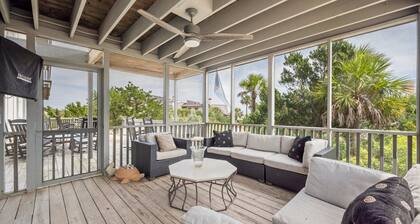 Take Your Shoes Off Relax And Put Your Feet In The Sand. 7 Bedroom Home by Peace Vacations