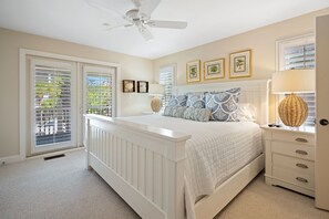 House, 4 Bedrooms | 4 bedrooms, free WiFi - Walking Distance To The Beach In Conveniently Located Ocean Park 4 Bedroom Home by Peace Vacations (Georgetown)