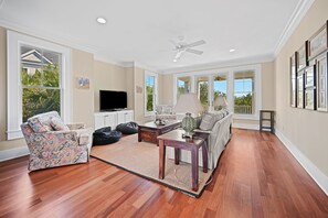 House, 6 Bedrooms | Living area - Exquisite Oceanfront Home Perfect For A Family Getaway 6 Bedroom Home by Peace Vacations (Georgetown)