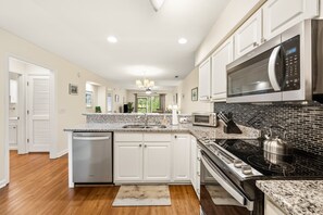 Appartamento, 2 camere da letto | Cucina privata | Frigorifero, forno, macchina per tè/caffè, tostapane