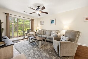 Apartment, 2 Schlafzimmer | Wohnbereich