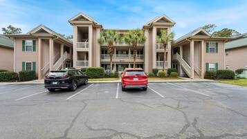 Condo, 2 Bedrooms | Exterior