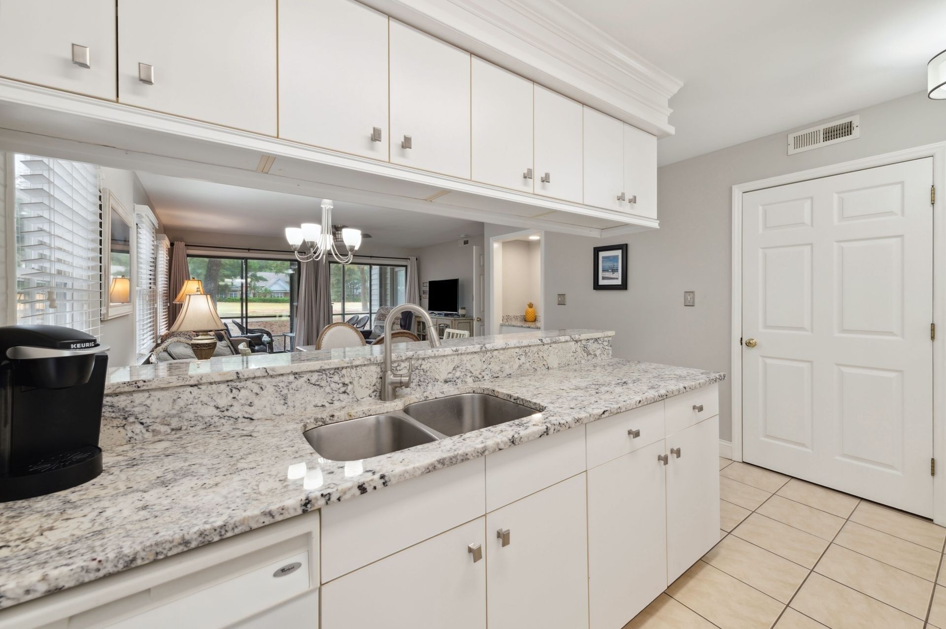 Condo, 2 Bedrooms | Private kitchen | Fridge, coffee/tea maker, toaster