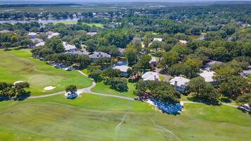 Condo, 3 Bedrooms | Golf