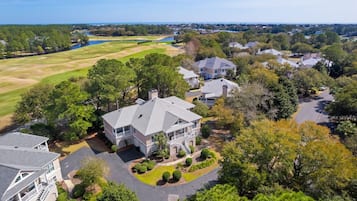 Condo, 3 Bedrooms | Aerial view