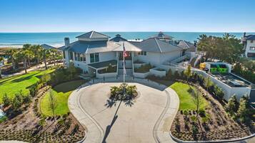 Condo, 3 Bedrooms | Exterior