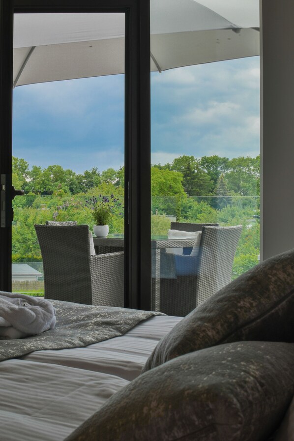 Premium Double Room, Garden View | Desk, free WiFi - Hotel Saline (Inowroclaw)