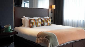 Comfort Double Room, City View | Desk, laptop workspace, free WiFi